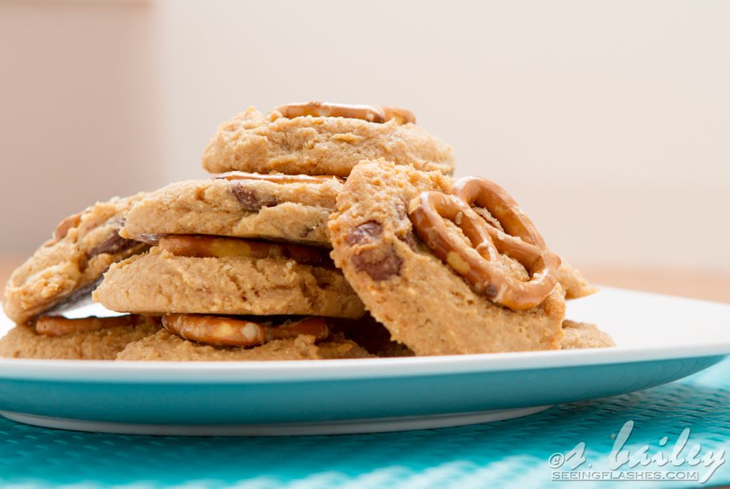 Permalink to: Chocolate Chip Peanut Butter Pretzel Cookies