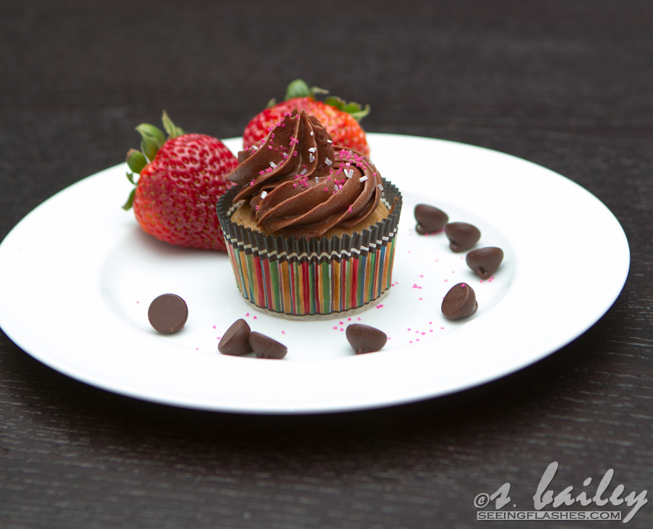 Permalink to: Chocolate Covered Strawberry Cupcakes